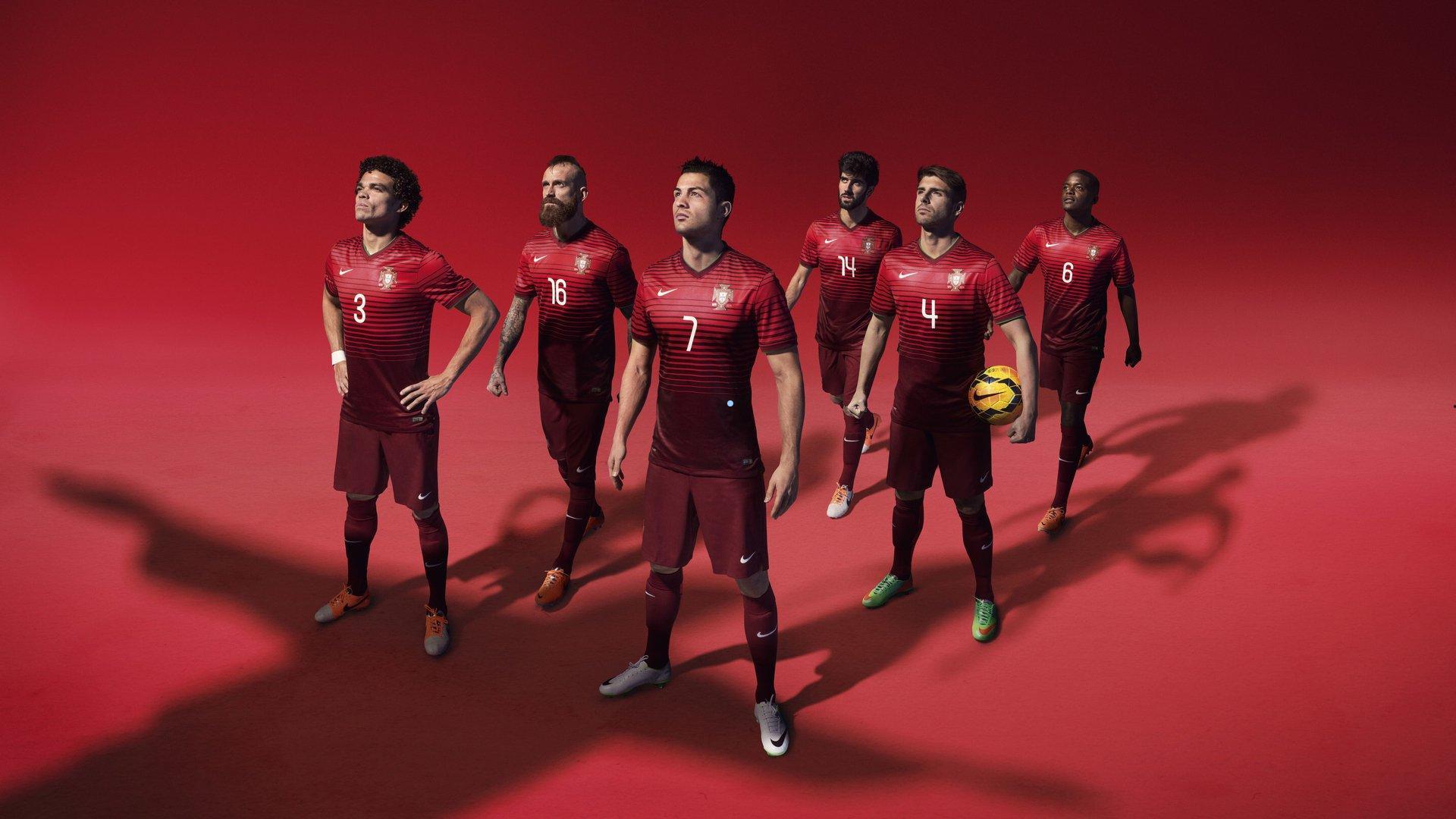 中国竞彩网首页官方|格雷茨卡因网络暴力删除拜仁社媒照片，德媒揭露球员心理压力与足球界隐忧